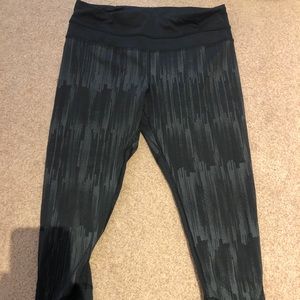 Lululemon cropped leggings